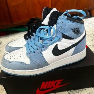 University blue Air Jordan 1 retro